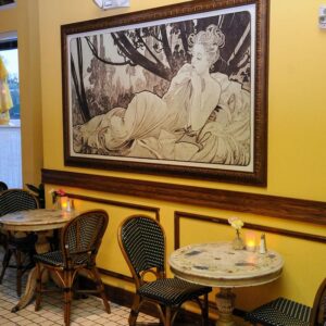 Cafe Monte interior