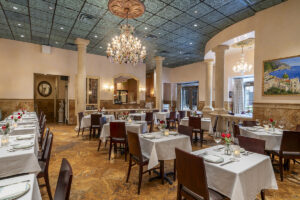 Luce dining room
