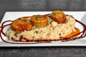 Tap & Vine Stonecrest scallops