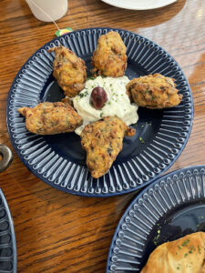 Yassou Greek Kolokithokeftedes