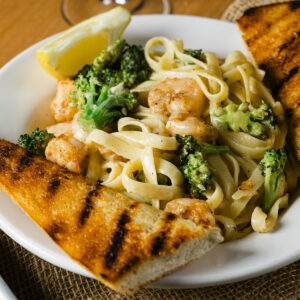 Shuckin' Shack Shrimp Alfredo